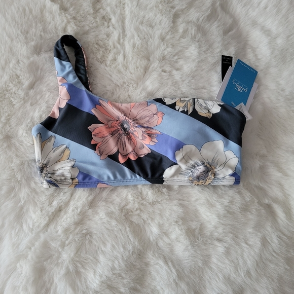 🐳O'NEILL BRAND NEW ONE SHOULDER BIKINI TOP SIZE S - Picture 6 of 9